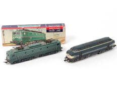 HORNBY 'HO' (2)