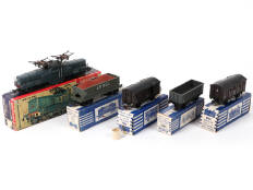 HORNBY 'HO' (5)