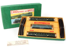 HORNBY 'HO' (1)