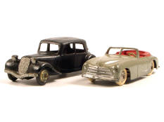 DINKY TOYS (FRANCE) (2)
