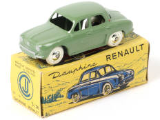 C.I.J. (FRANCE) (1)