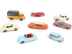 DINKY TOYS (8)