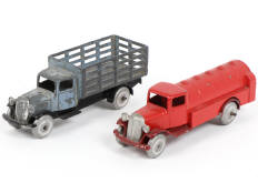 DINKY TOYS (FRANCE) (2)