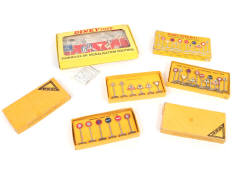 DINKY TOYS (FRANCE) (4)