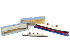 DINKY TOYS (FRANCE) (2)