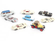 DINKY TOYS (GB) (8)