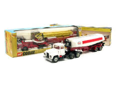 CORGI TOYS (GB) (2)