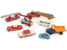 DINKY TOYS (FRANCE) (8)