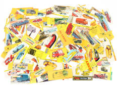 DINKY TOYS (60)