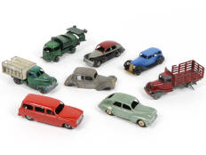 DINKY TOYS (FRANCE) (8)