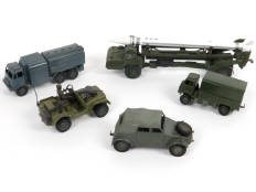 DINKY TOYS (GB) (5)