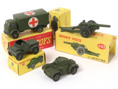 DINKY TOYS (GB) (4)
