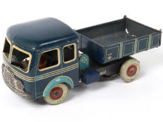 C.R. (FRANCE) (1)