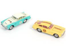 CORGI TOYS (GB) (2)