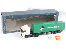 LION-CAR (PAYS-BAS) (1)