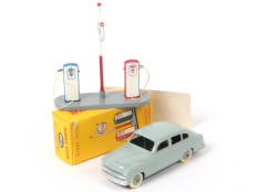 DINKY TOYS (FRANCE) (2)