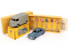 DINKY TOYS (FRANCE) (3)
