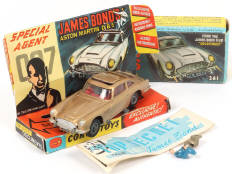 CORGI TOYS (GB) (1)