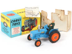 CORGI TOYS (GB) (1)