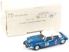 ID MODELES (FRANCE) (1)