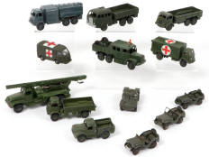 DINKY TOYS (13)