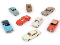 DINKY TOYS (FRANCE) (8)