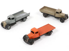 DINKY TOYS (GB) (3)