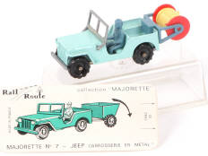 MAJORETTE (FRANCE) (1)