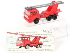 MAJORETTE (FRANCE) (1)