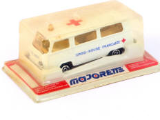 MAJORETTE (FRANCE) (1)