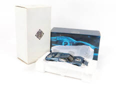 EXOTO (USA) (1)
