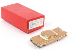 ZAUGG MODELS (SUISSE) (1)