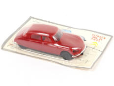 INJECTAPLASTIC (FRANCE) (1)