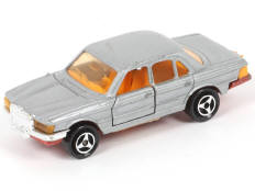 MAJORETTE (FRANCE) (1)