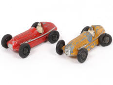DINKY TOYS (GB) (2)