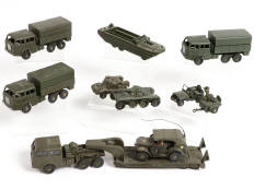 DINKY TOYS (FRANCE) (10)