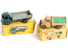 DINKY TOYS (2)