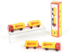 MAJORETTE (FRANCE) (2)