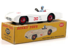 DINKY TOYS GB (1)