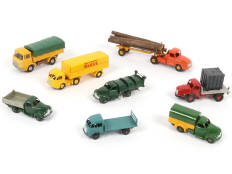 DINKY TOYS (FRANCE) (8)