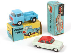 CORGI TOYS (GB) (2)