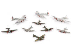DINKY TOYS (GB) (8)
