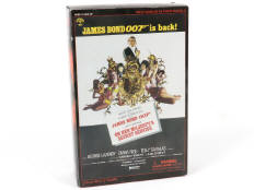 SIDESHOW COLLECTIBLES (1)