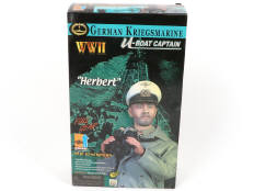 Lot 124 - DRAGON MODELS Ltd (HONG KONG) (1)