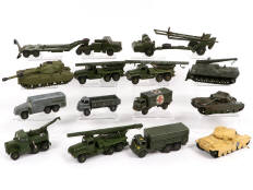 DINKY TOYS (14)