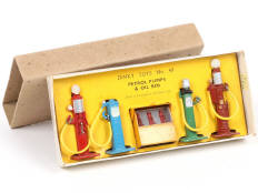 Lot 311 - DINKY TOYS (GB) (1)