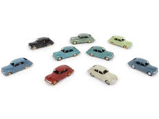 Lot 254 - DINKY TOYS (FRANCE) (9)