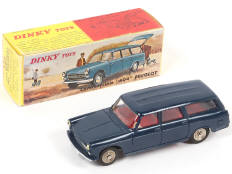 Lot 245 - DINKY TOYS (FRANCE) (1)