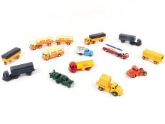Lot 294 - DINKY TOYS (13)