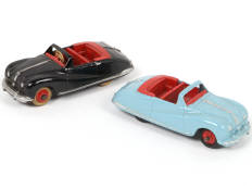 Lot 268 - DINKY TOYS (GB) (2)